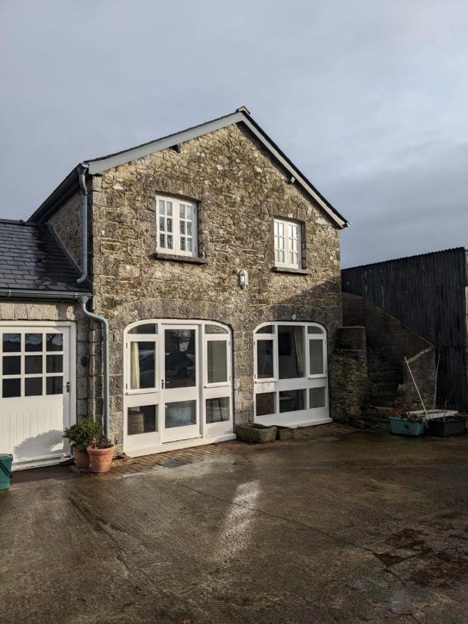 2 Stable Cottage, Llanbethery Llancarfan Buitenkant foto